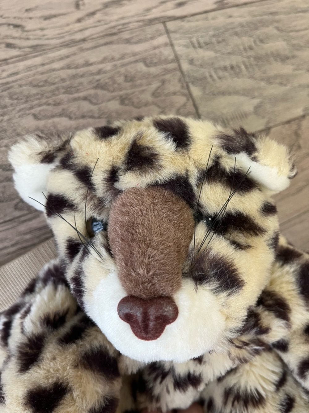 90’s Vintage Plush Leopard Kids Backpack - Picture 3 of 5